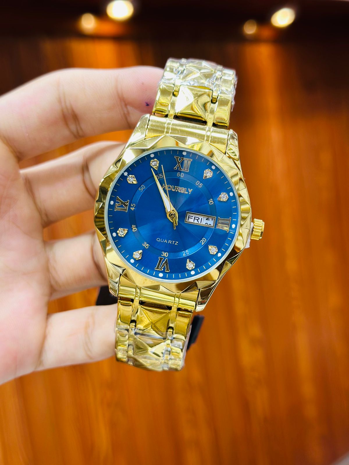 Luxury Rhinestone Quartz Heavy Weight Watch With Date & Day